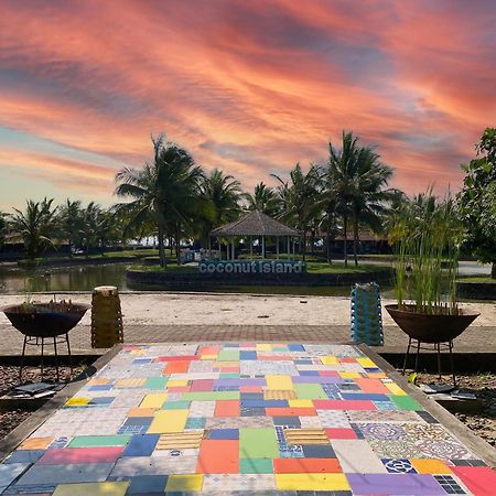 Avery Coconut Island Waterpark Beach Resort Carita Exterior photo